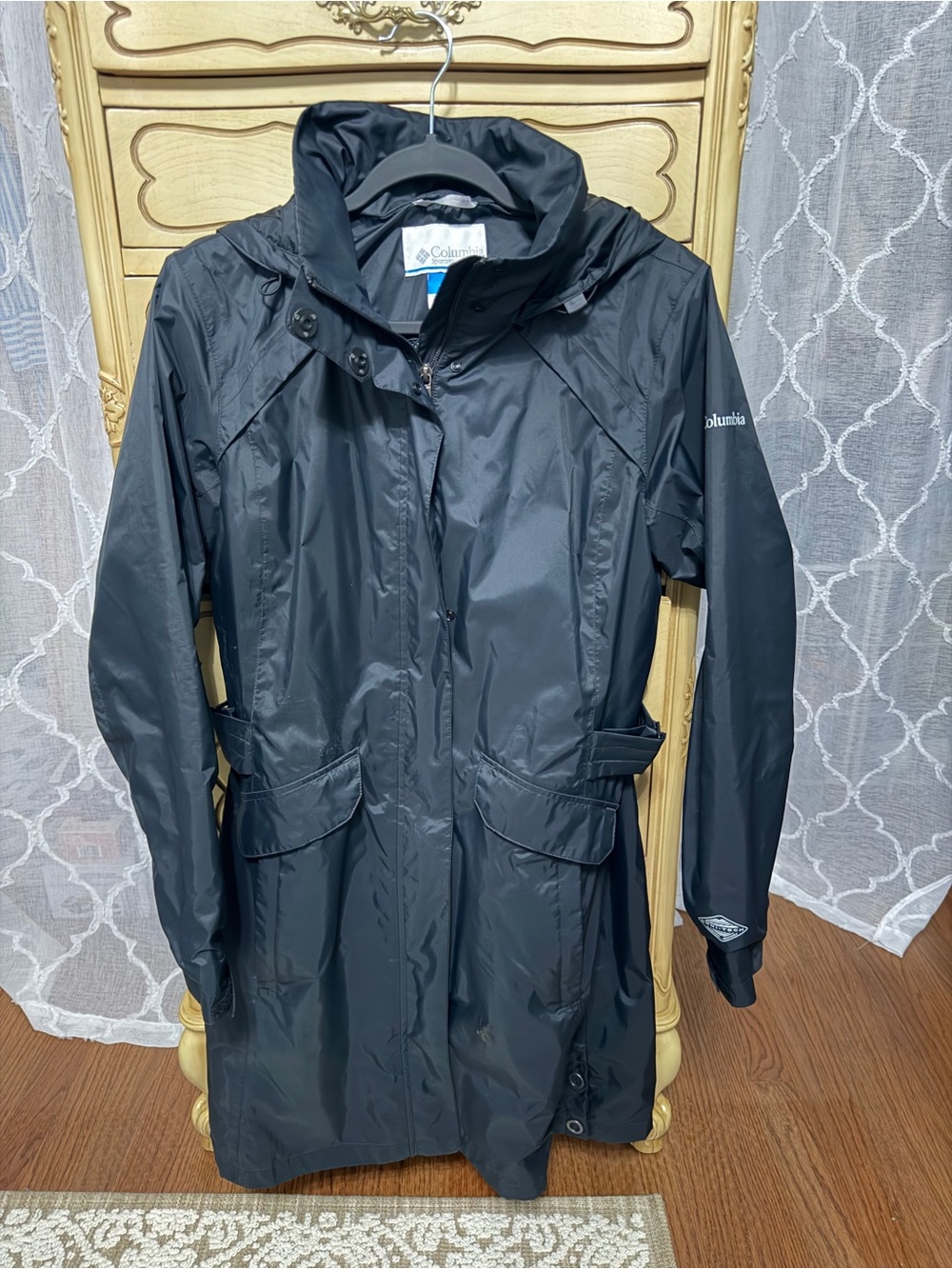 Columbia black Hooded Waterproof Jacket